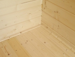 Houten vloer geïmpregneerd